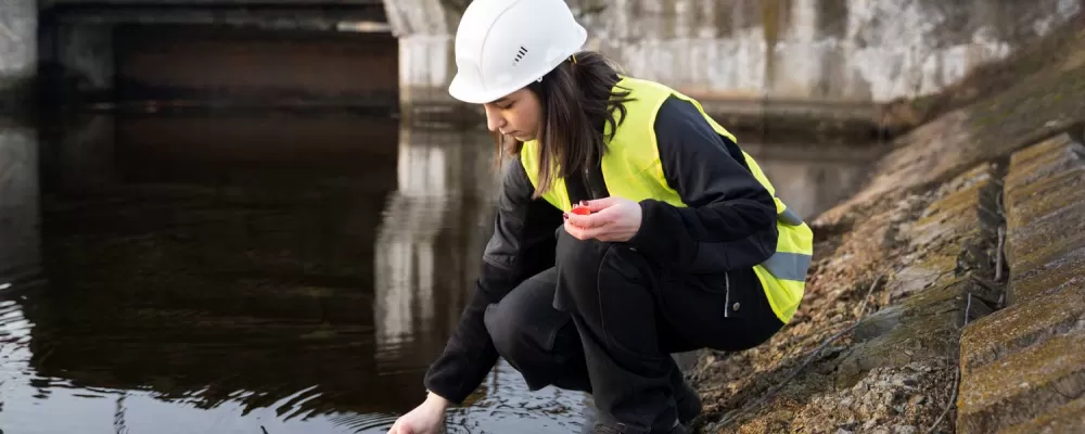 Ghid Complet: Cum Obții Autorizație de Gospodărire a Apelor pentru Foraj în 2025